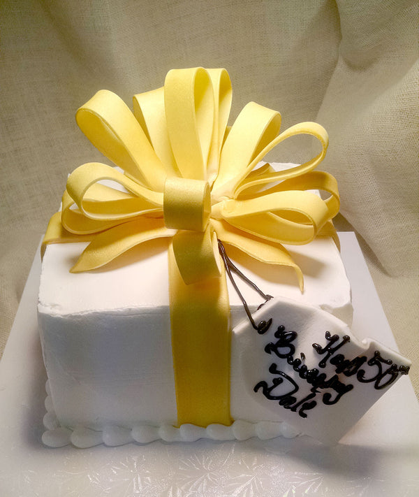 Looped Box Cake