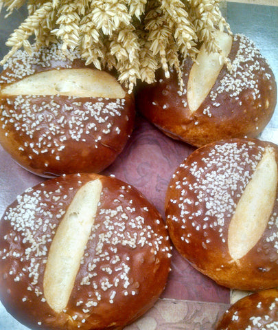 Pretzel Rolls